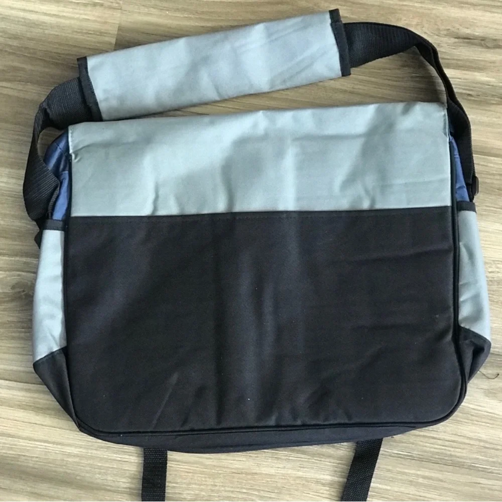 N/A stylish functional